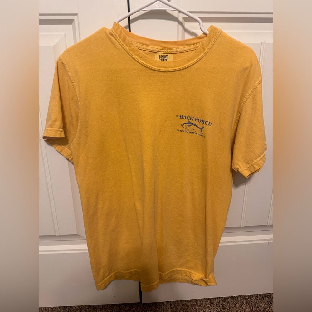 Back porch Destin tee small